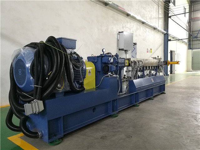雙螺桿擠出機(jī)